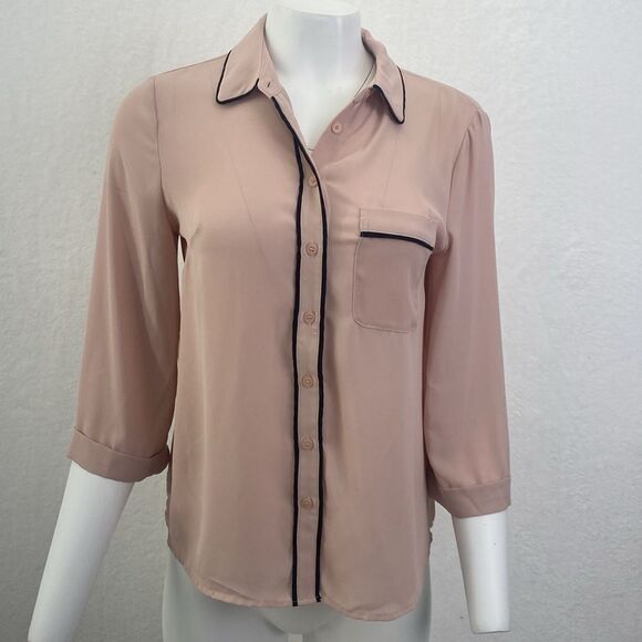 Philosophy Button Down Mid Sleeve Blouse - Picture 3 of 7